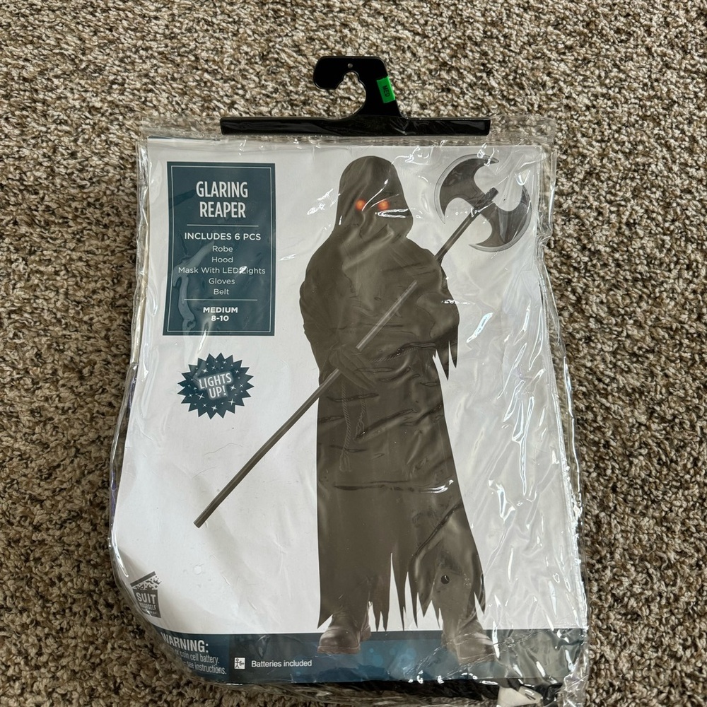 Glaring reaper Costume